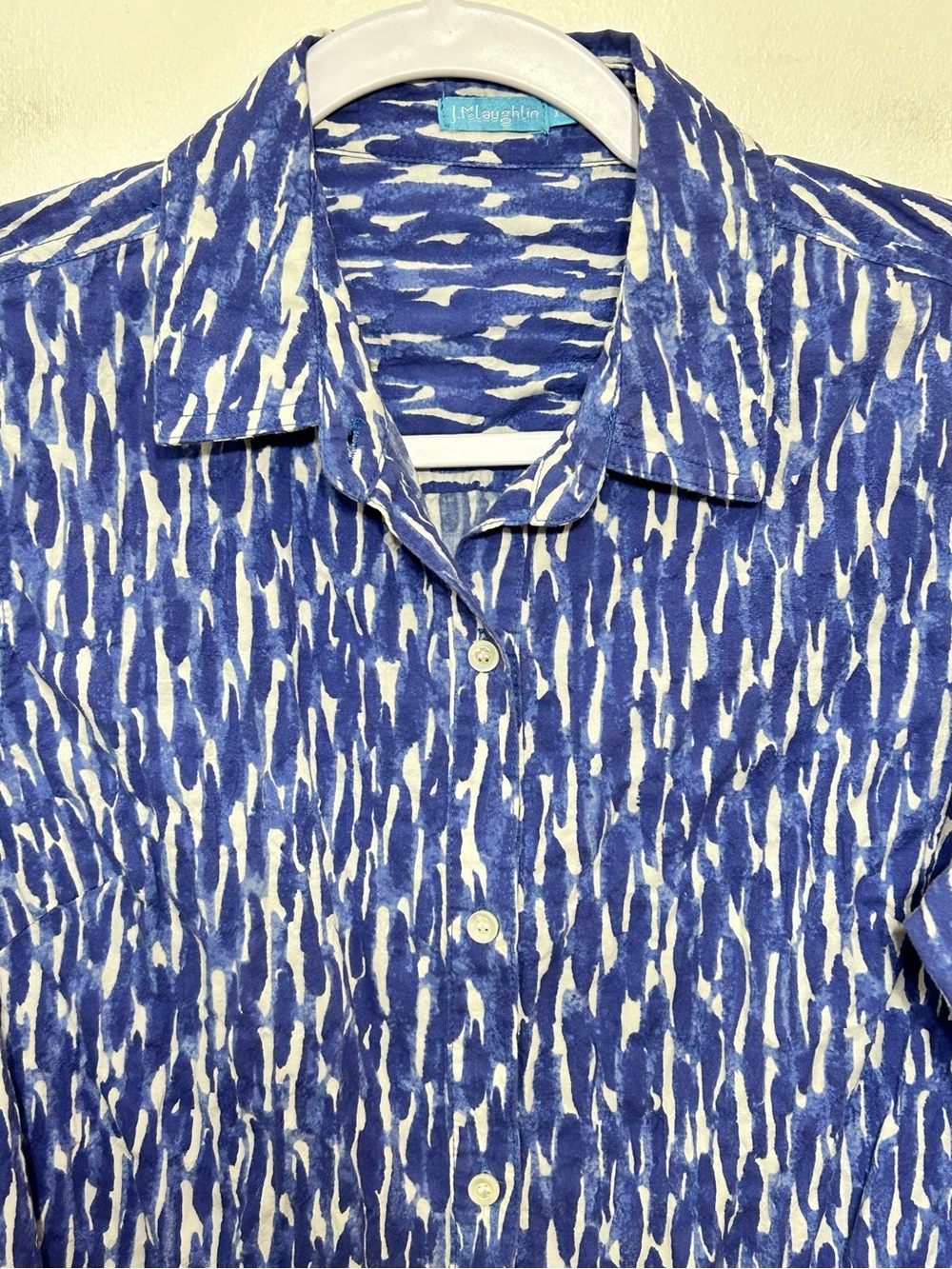J. McLaughlin Coastal Chic Crinkle Texture Button Up Shirt Womens Size XS - Picture 3 of 8